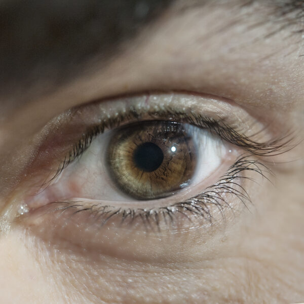 EYES